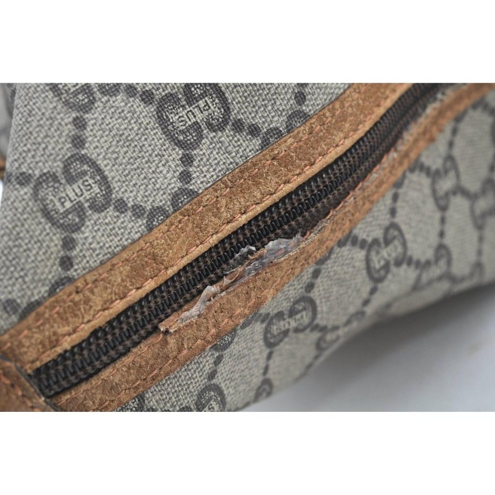 Gucci Gray Monogram Travel Tote with Green and Red Straps - Picture 8 of 12